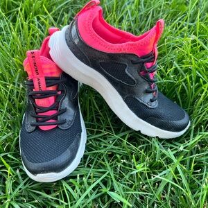 Under Armour Black and Neon Pink Athletic Shoes